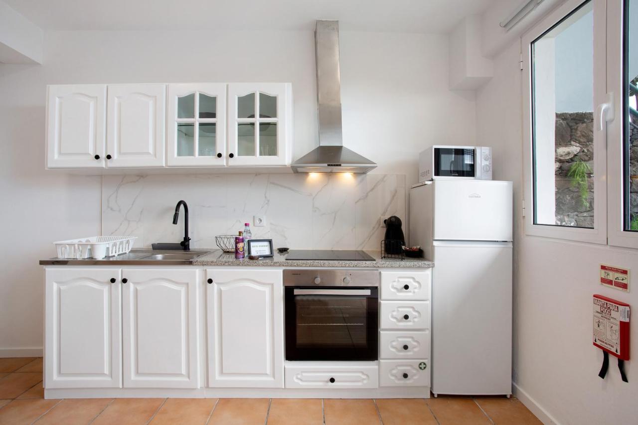 Babosas Charm Appartement Funchal  Buitenkant foto